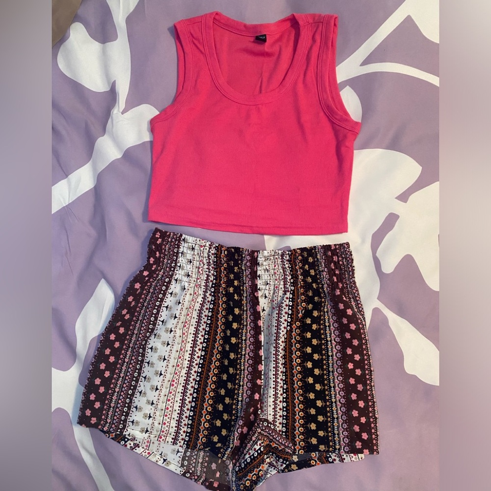 NWOT Shein shorts and crop top set.